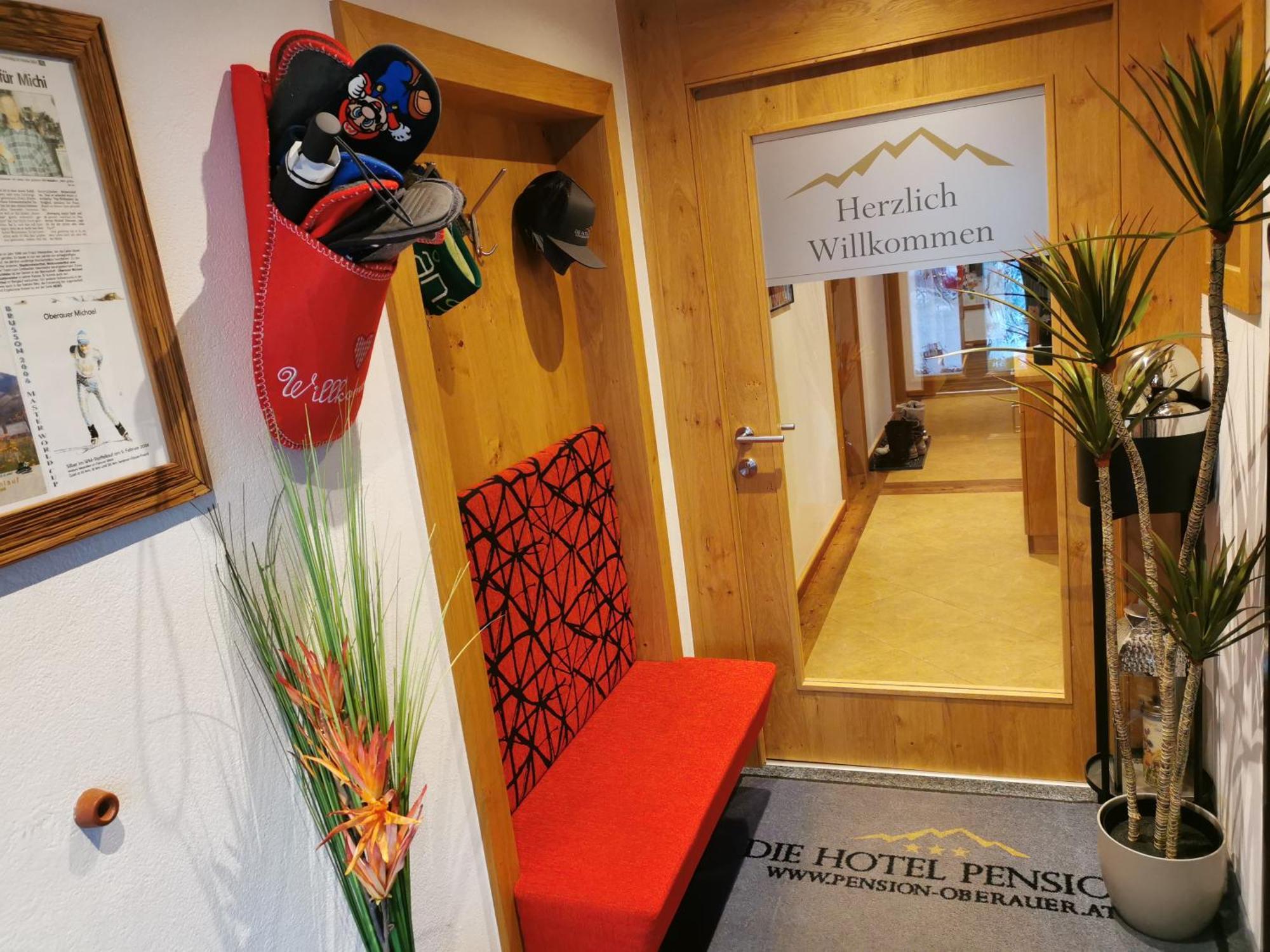 Oberauer Wagrain - Die Eco Familien Hotelpension B&B Екстериор снимка